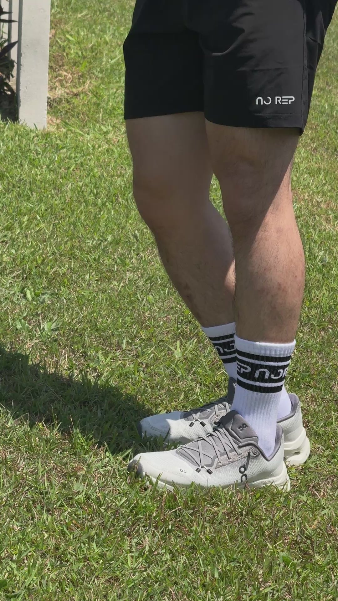 Essential Crew Socks