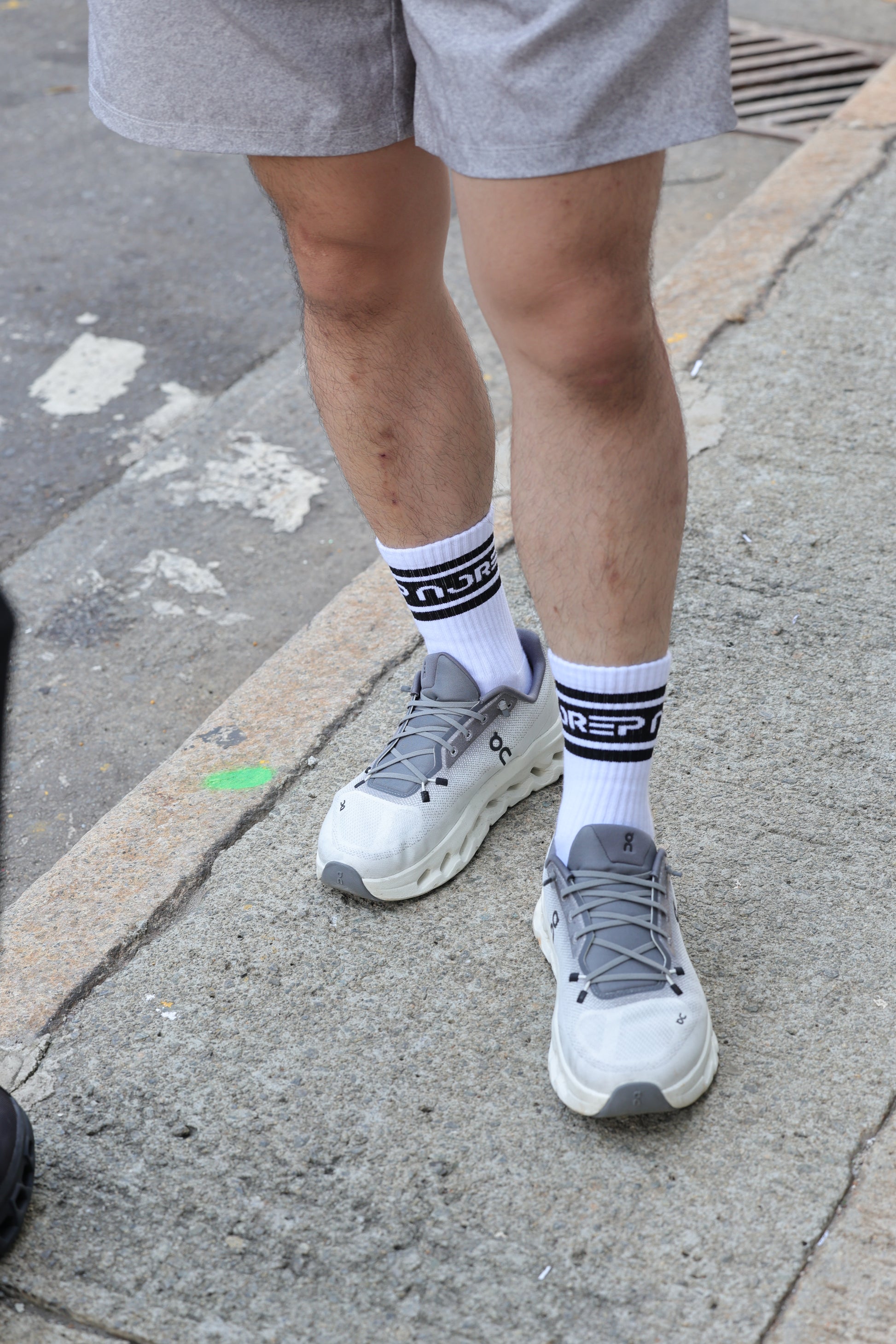 Essential Crew Socks