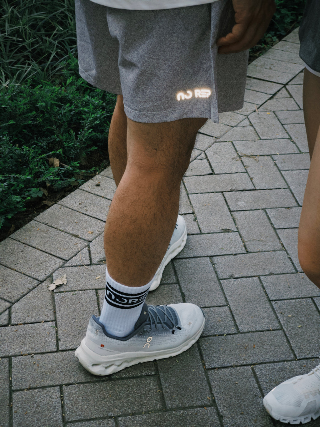 7" Training Performance Shorts with Reflective Logo